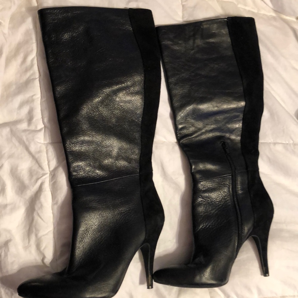 Black leather and suede boots size 10